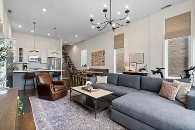 1025 N Hermitage Avenue #3, Chicago, IL 60622 - Photo 3