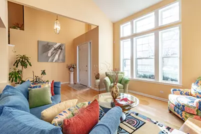 2287 Avalon Drive, Buffalo Grove, IL 60089 - Photo 5