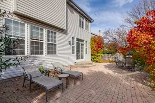 2287 Avalon Dr, Buffalo Grove, IL 60089 - Photo 33