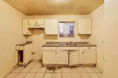 6733 S Throop Street, Chicago, IL 60636 - Photo 7