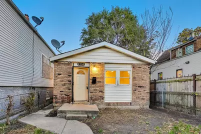 6733 S Throop Street, Chicago, IL 60636 - Photo 1