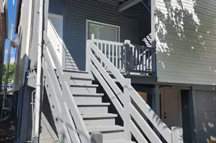 8909 S Houston Ave, Chicago, IL 60617 - Photo 3