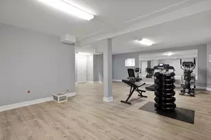 7328 N Damen Ave, Chicago, IL 60645 - Photo 13