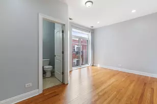 2005 W Jarvis Ave, Chicago, IL 60645 - Photo 5