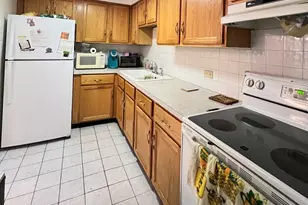 2150 E 79th St, Chicago, IL 60649 - Photo 11
