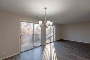 804 Chasefield Ln, Crystal Lake, IL 60014 - Photo 5