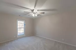 804 Chasefield Ln, Crystal Lake, IL 60014 - Photo 11