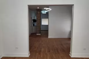 8909 S Houston Ave, Chicago, IL 60617 - Photo 5