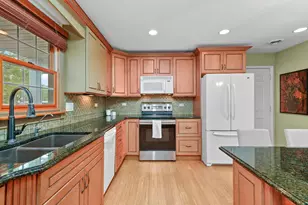1406 W Lincoln Rd, McHenry, IL 60051 - Photo 13