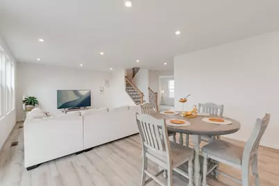 531 Alpine Drive, Algonquin, IL 60102 - Photo 7