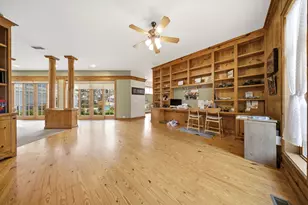 10731 Somonauk Rd, Hinckley, IL 60520 - Photo 15