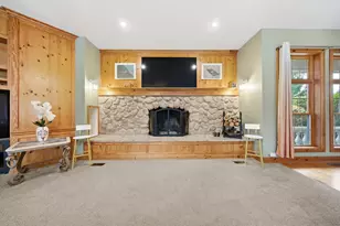 10731 Somonauk Rd, Hinckley, IL 60520 - Photo 13