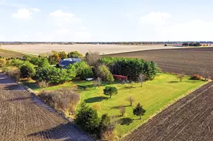 10731 Somonauk Rd, Hinckley, IL 60520 - Photo 3