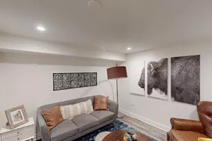 2207 Periwinkle Ln, Naperville, IL 60540 - Photo 27