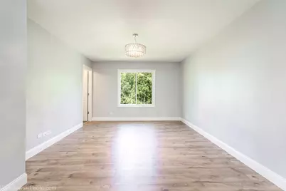 124 Midway Lane, Vernon Hills, IL 60061 - Photo 19