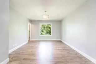 124 Midway Ln, Vernon Hills, IL 60061 - Photo 19