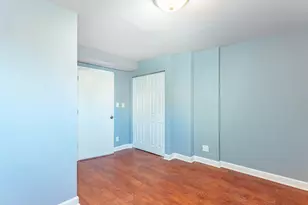 4025 W 56th St, Chicago, IL 60629 - Photo 5