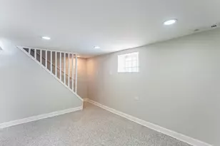 4025 W 56th St, Chicago, IL 60629 - Photo 13