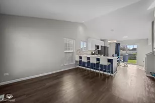 905 Mission Blvd, Joliet, IL 60436 - Photo 5