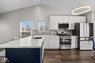 905 Mission Boulevard, Joliet, IL 60436 - Photo 11