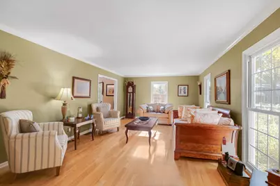 [Address not provided], Winfield, IL 60190 - Photo 3