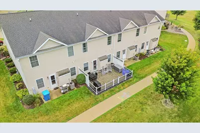 1613 Riverside Circle, Dixon, IL 61021 - Photo 5