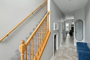 1613 Riverside Cir, Dixon, IL 61021 - Photo 7