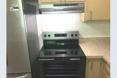 725 Busse Highway #10, Park Ridge, IL 60068 - Photo 29