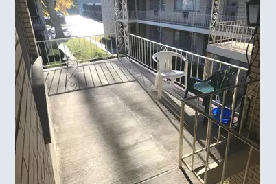 725 Busse Highway #10, Park Ridge, IL 60068 - Photo 9