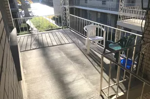 725 Busse Hwy, Park Ridge, IL 60068 - Photo 9