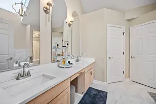 142 N Dixon Dr, Batavia, IL 60510 - Photo 23