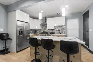 10812 S Vincennes Ave, Chicago, IL 60643 - Photo 11