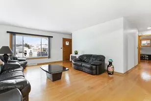 11129 Martindale Dr, Westchester, IL 60154 - Photo 3