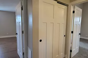 4023 1/2 N Grant St, Westmont, IL 60559 - Photo 17