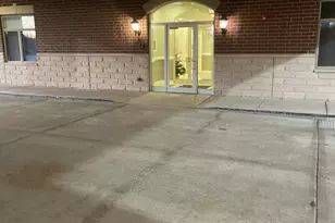 1210 N Foxdale Dr, Addison, IL 60101 - Photo 3