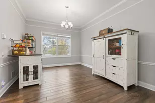 943 Chesapeake Blvd, Grayslake, IL 60030 - Photo 11