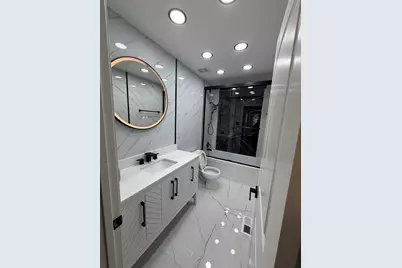 4645 Milford Avenue, Oak Forest, IL 60452 - Photo 11