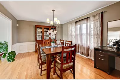 6750 County Line Lane, Burr Ridge, IL 60527 - Photo 7