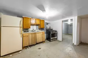 2352 S Lawndale Ave, Chicago, IL 60623 - Photo 25