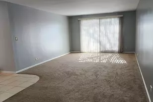 7730 Dempster St, Morton Grove, IL 60053 - Photo 5