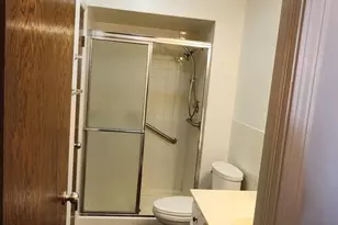 7730 Dempster St, Morton Grove, IL 60053 - Photo 15