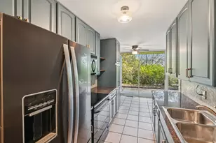 5900 Oakwood Dr, Lisle, IL 60532 - Photo 19