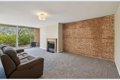 5900 Oakwood Drive #1K, Lisle, IL 60532 - Photo 3