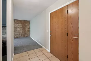 5900 Oakwood Dr, Lisle, IL 60532 - Photo 21