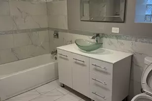 7806 S Rhodes Ave, Chicago, IL 60619 - Photo 13