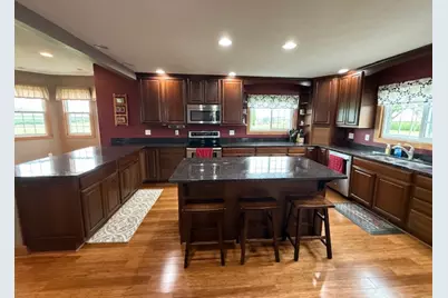 312 E Buckeye Road, Dakota, IL 61018 - Photo 5