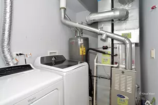 3314 Blue Ridge Dr, Carpentersville, IL 60110 - Photo 13