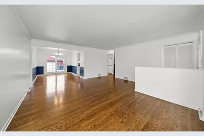 10025 Mulberry Avenue, Oak Lawn, IL 60453 - Photo 5