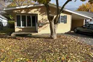 883 S York St, Elmhurst, IL 60126 - Photo 3