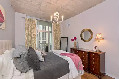 700 N Larrabee Street #1406, Chicago, IL 60654 - Photo 11